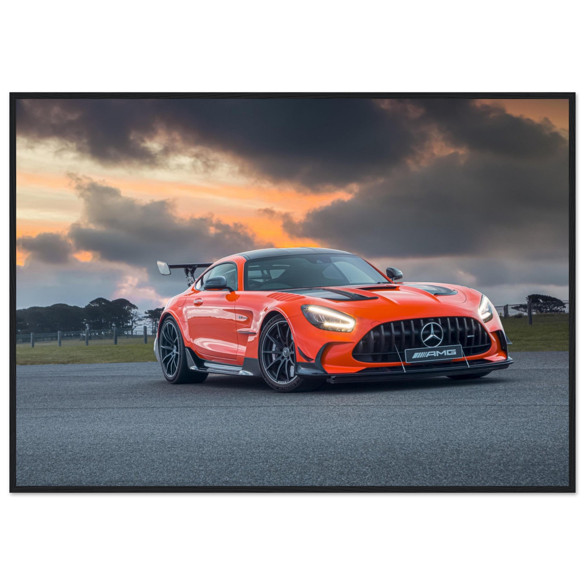 Mercedes in het donker